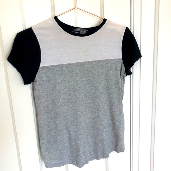 Vince Black, White and Grey Colour Blocked T-Shirt in Size XS - Picture 1 of 4